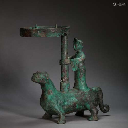 CHINESE BRONZE LAMP, HAN DYNASTY