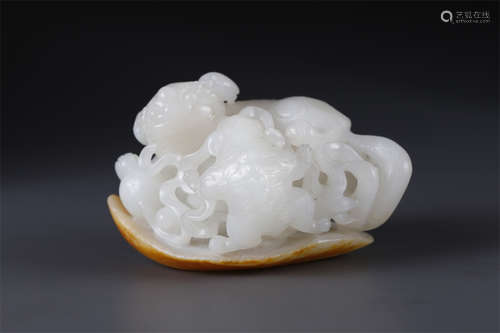 A Hetian White Jade Sculpture Ornament.