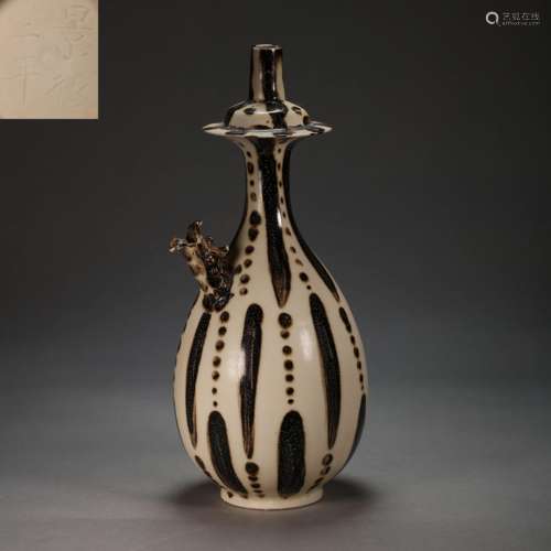 CHINESE DING WARE DOT COLOR NET BOTTLE, SONG DYNASTY