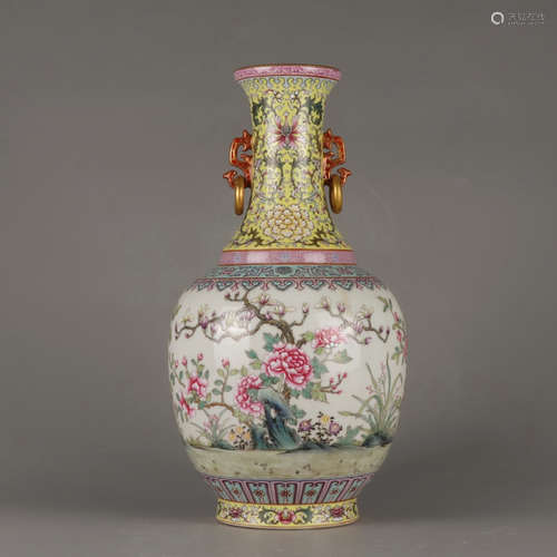 Qing Qianlong pastel painted gold flower amphora