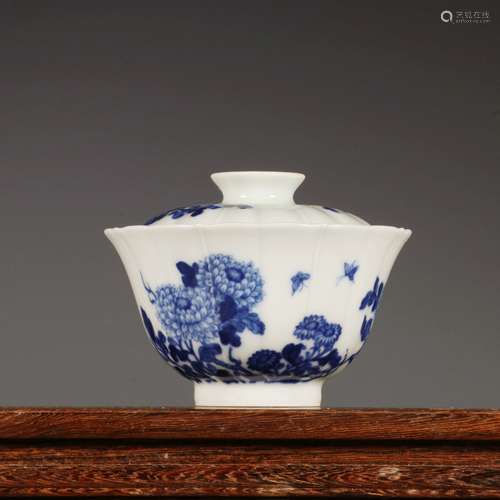 Republic of China-Wang bu Blue and White Chrysanthemum Patte...