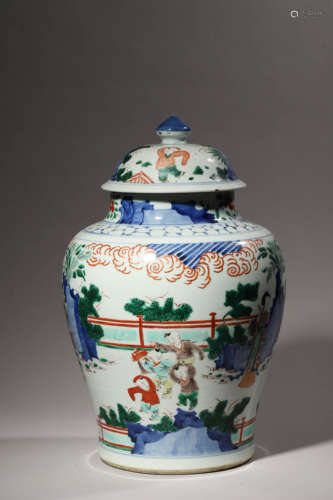 Wucai Glaze Lion Ginger Jar