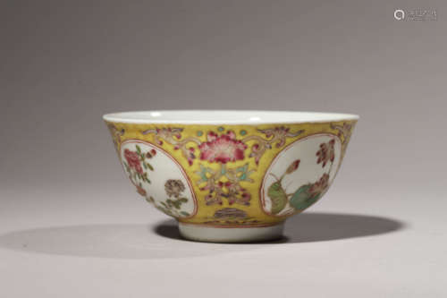 Famille Rose Floral Bowl