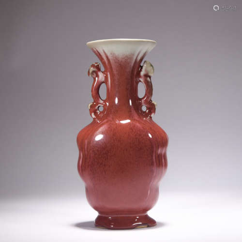 A peachbloom-glazed vase