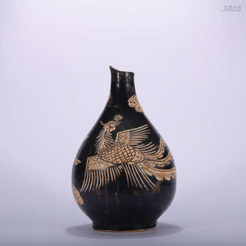 A Cizhou kiln 'phoenix' vase