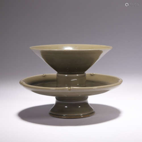 A set of Yao zhou kiln cup and holder