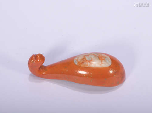 A allite red glazed spoon painting in gold