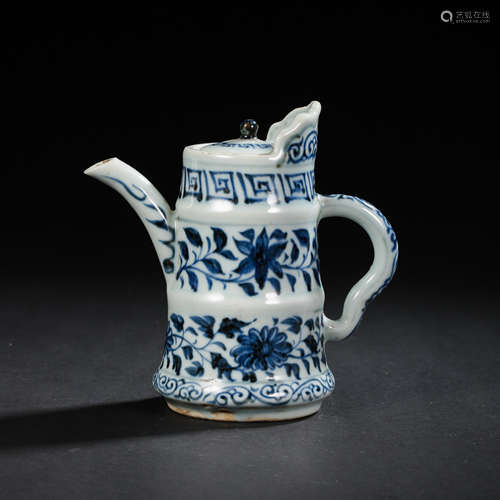 YUAN DYNASTY BLUE AND WHITE EWER