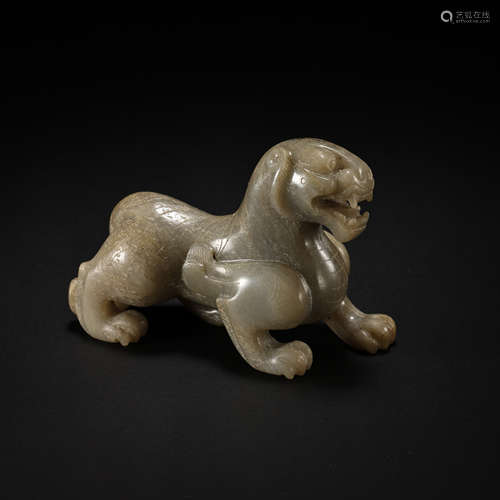 CHINESE HAN DYNASTY HETIAN JADE BEAST