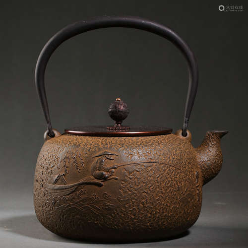 JAPAN IRON POT