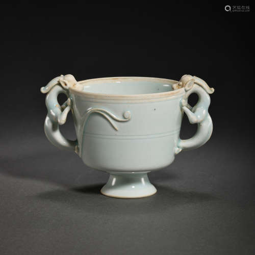 HUTIAN WARE GREEN GLAZE DOUBLE EARS CUP, SOUTHERN SONG DYNAS...