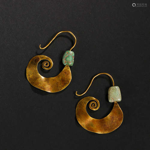 PAIR OF PURE GOLD EARRINGS, MING DYNASTY, CHINA