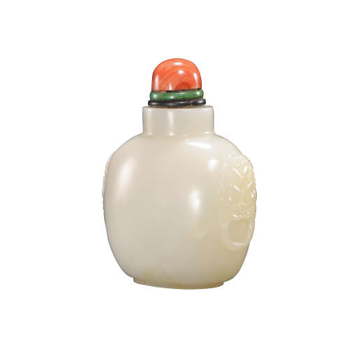 CHINESE QING DYNASTY HETIAN JADE SNUFF BOTTLE