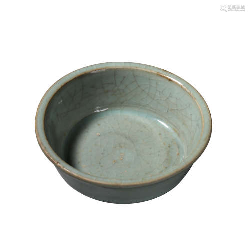 CHINESE SOUTHERN SONG DYNASTY CELADON BRUSH WASHER, 12TH CEN...
