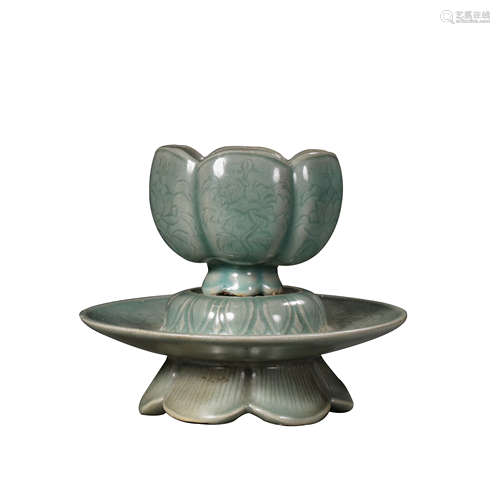 KOREAN ANCIENT CELADON CUP HOLDER