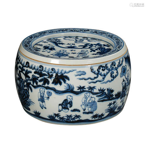 XUANDE BLUE AND WHITE CRICKET JAR, MING DYNASTY, CHINA, 15TH...