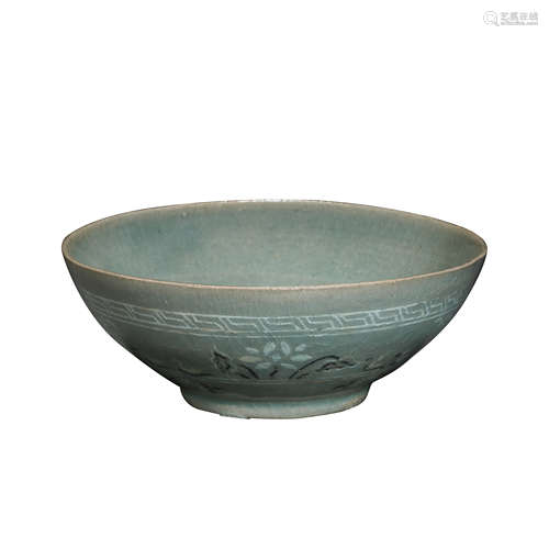 KOREAN ANCIENT CELADON BOWL