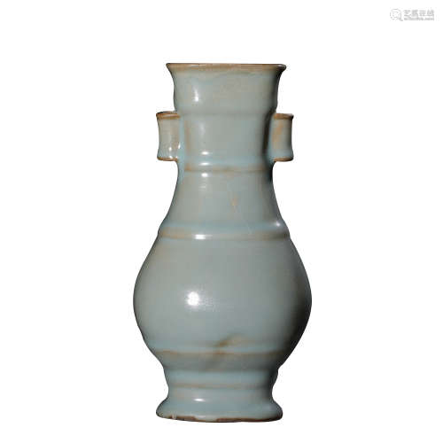 LONGQUAN WARE AMPHORA, SOUTHERN SONG DYNASTY, CHINA, 12TH CE...