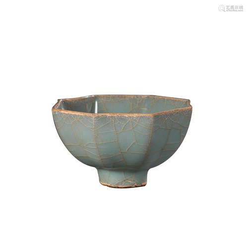 LONGQUAN WARE CUP IN THE SOUTHERN SONG DYNASTY, CHINA