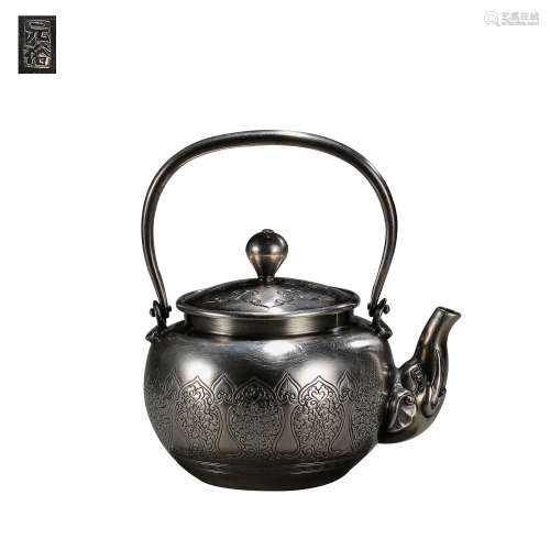 CHINESE QING DYNASTY FINE SILVER POT