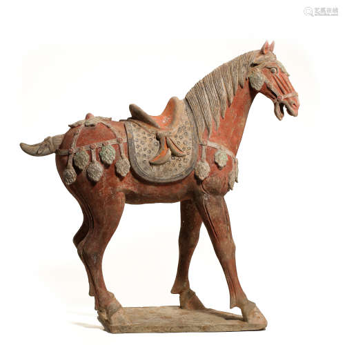 CHINESE HAN DYNASTY PAINTED POTTERY HORSE