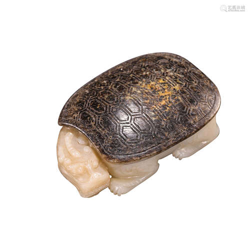 CHINESE QING DYNASTY HETIAN JADE TURTLE