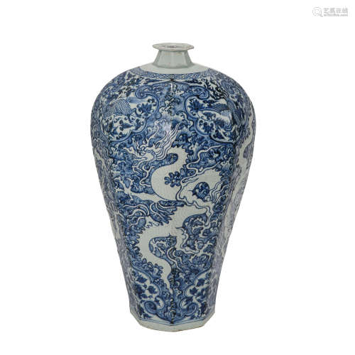 CHINESE YUAN DYNASTY BLUE AND WHITE DRAGON-PATTERNED PLUM VA...