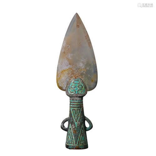 WARRING STATES PERIOD, CHINA, HETIAN JADE GE WITH BRONZE HAN...