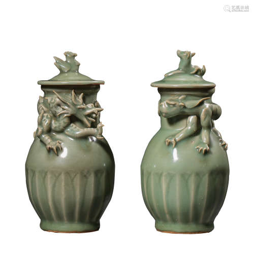 A PAIR OF CHINESE SONG DYNASTY LONGQUAN WARE BOTTLES