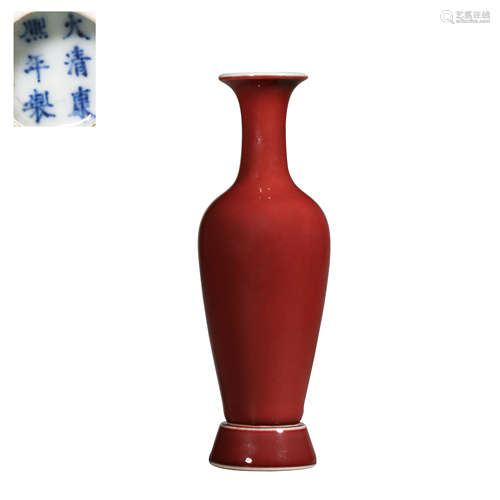 CHINESE QING DYNASTY RED-GLAZED VASE