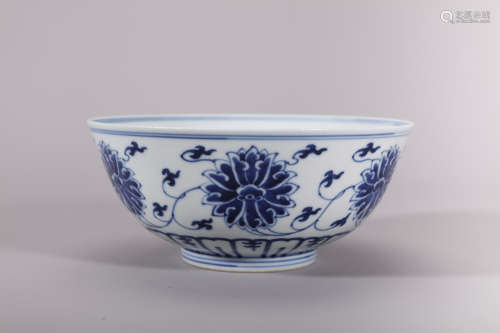 Blue and White Lotus Interlocking Bowl, Qing Guangxu Period