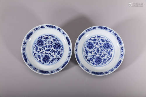 A Pair of Blue and White Lotus Interlocking Plates, Qing Gua...