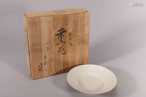 Song Ding Ware Incised Flower Plate