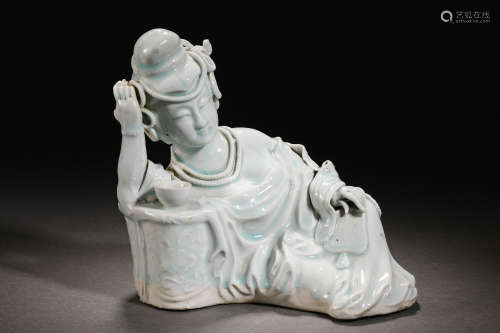 Song Dynasty light blue Guanyin Buddha seated statue