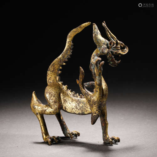 Han Dynasty bronze dragon ornament