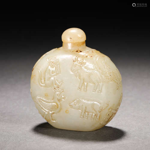 Qing Dynasty Hetian Jade Sheep Pattern Snuff Bottle