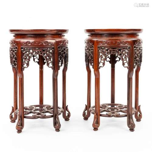 A pair of Chinese pedestals made of finely sculptured hardwo...