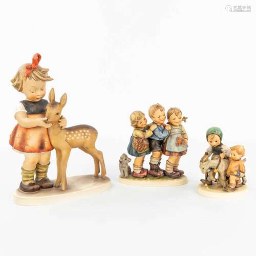 A collection of 3 statues made by Hummel. (H:27,5cm)