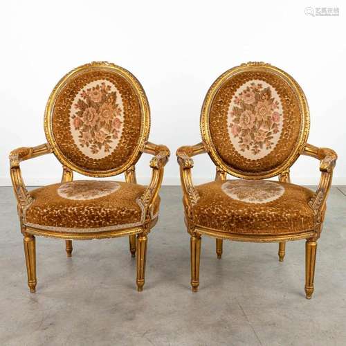 A pair of armchairs made in Louis XVI style. (H:100cm)