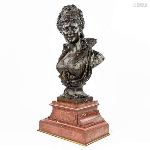 Paul DUBOIS (1829-1905) 'Beatrix' a bronze bust, mou...