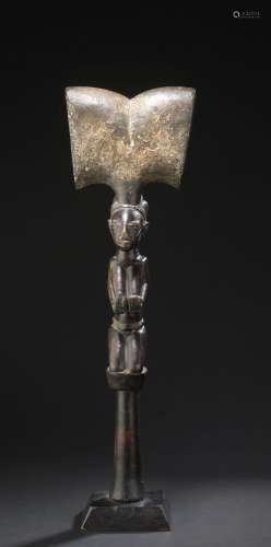 Sceptre Oshe Shango
Yoruba, Nigéria 
H