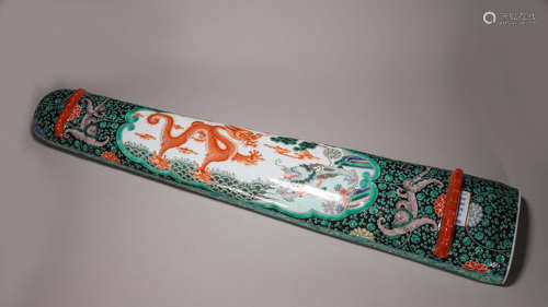 A red and green dragon porcelain guqin