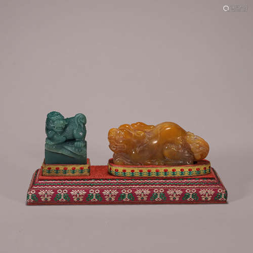 A group of tianhuang Shoushan soapstone beast seals