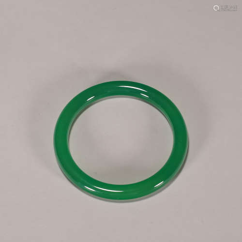 A jadeite bracelet