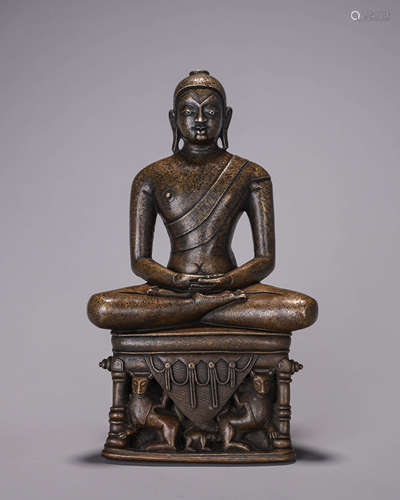 A copper silver-inlaid Amitabha buddha statue