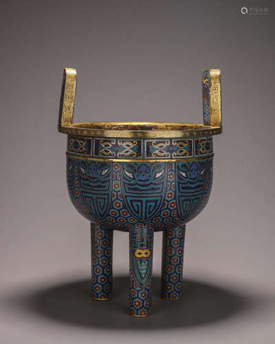 A taotie patterned cloisonne three-legged pot