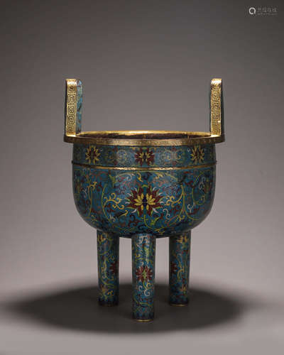 A flower patterned cloisonne three-legged pot