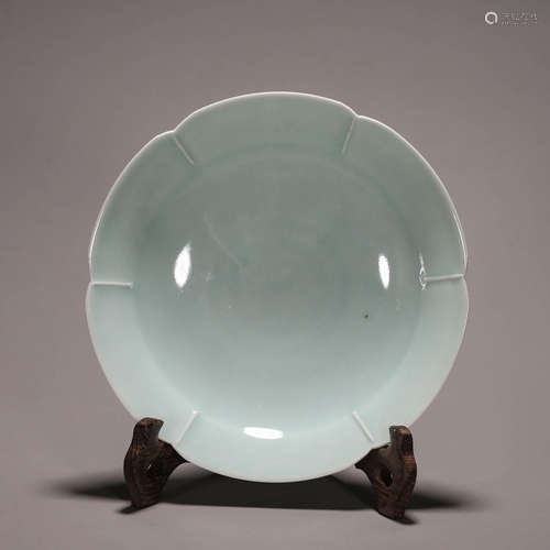 A Hutian kiln porcelain bowl