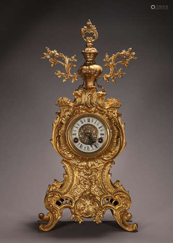 A flower gilding copper mechanical clock