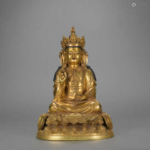 A gilt-bronze statue of Measureless life Buddha